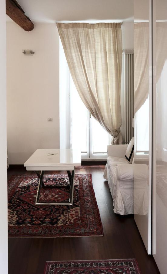 Comecasa Flowery Terraced Apartment Milan Exterior photo